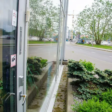 Harbour Hub Vandrarhem Tallinn