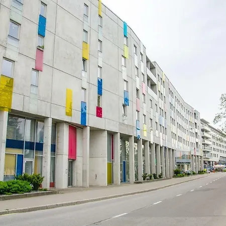 Harbour Hub Vandrarhem *