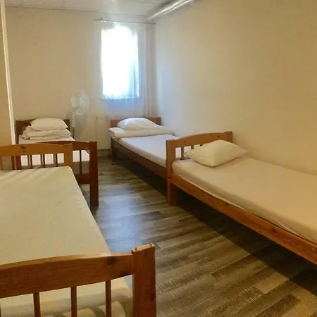 بيت شباب Harbour Hub