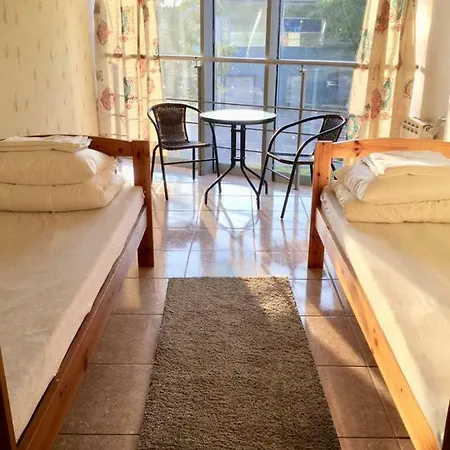 Harbour Hub * تالين