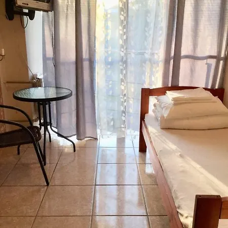 Harbour Hub بيت شباب