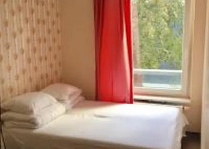 Harbour Hub بيت شباب *