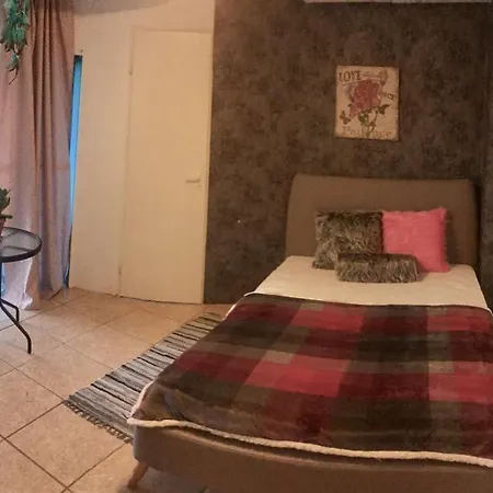Hostal Harbour Hub Tallin